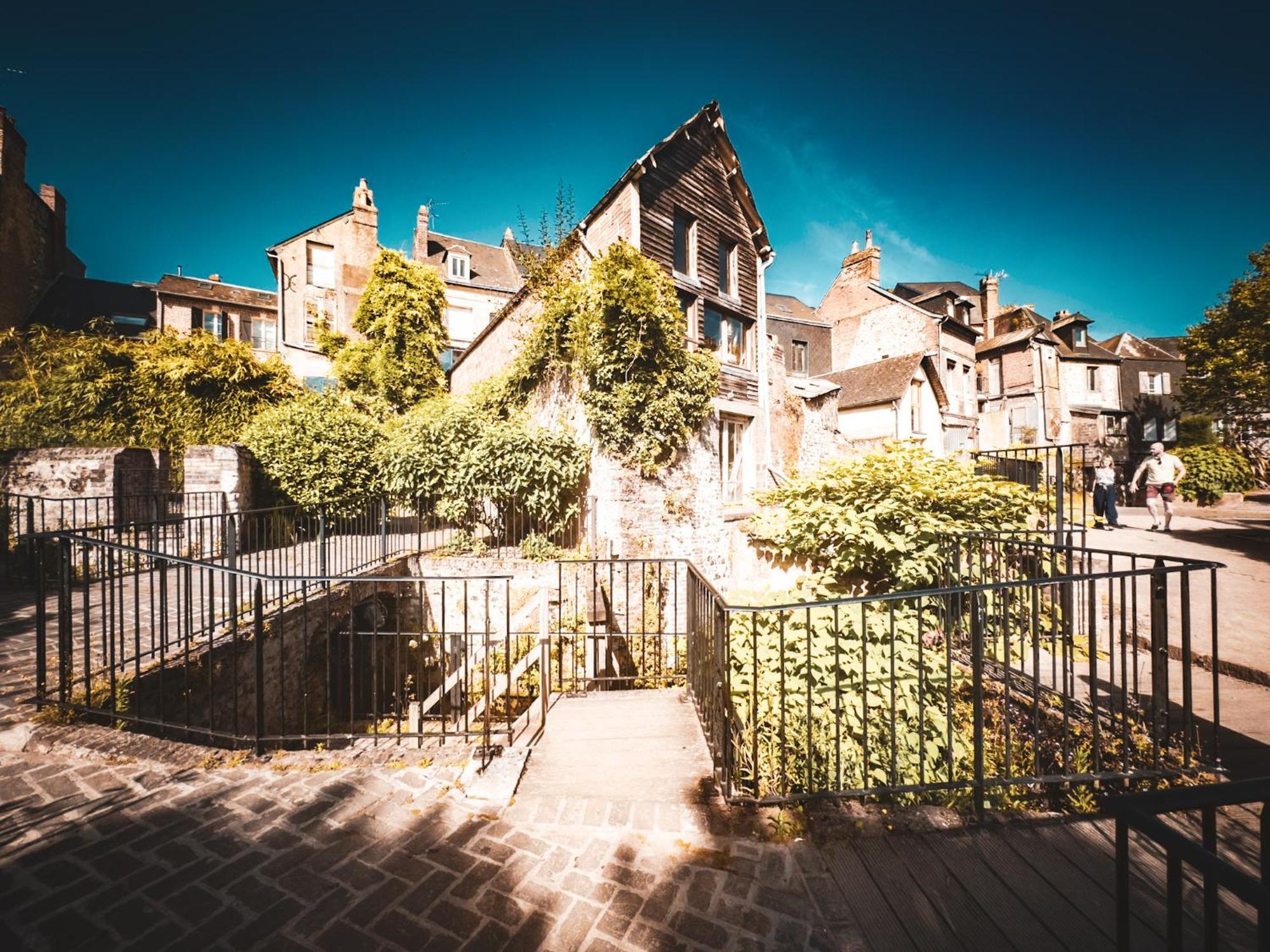 Le 105, Honfleur Acomodação com café da manhã Exterior foto